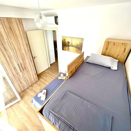 Doriapartments Plazhi San Pietro